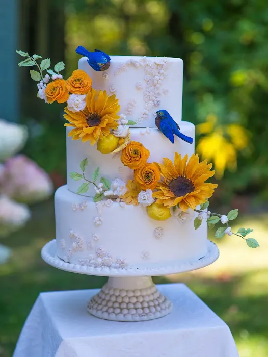 Mamie Brougitte Cakes Picture 5