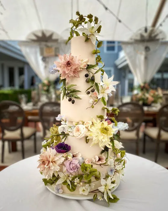 Mamie Brougitte Cakes Picture 9