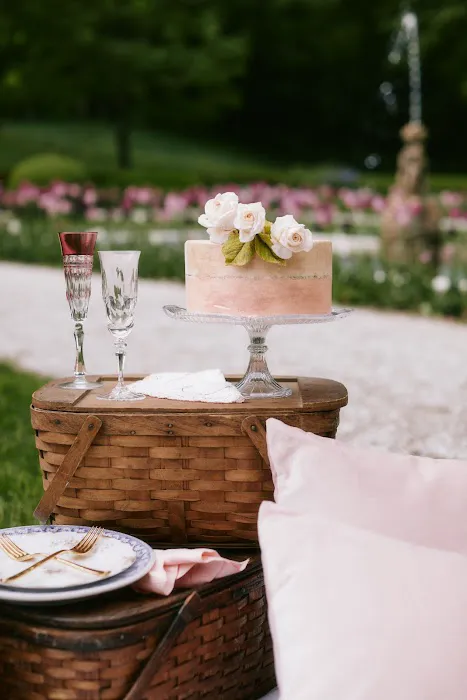 Mamie Brougitte Cakes Picture 7