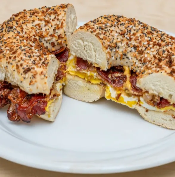 B 'n B Bagels Picture 7