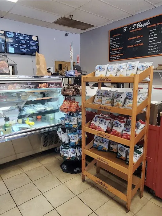 B 'n B Bagels Picture 3