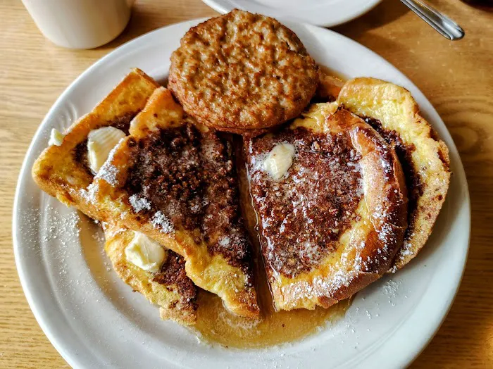 Deising's Bakery & Restaurant Picture 10