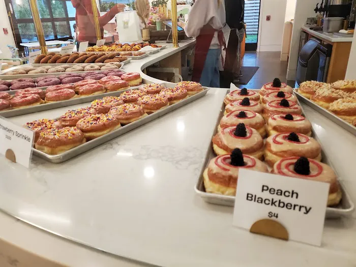 Mighty Donuts Picture 4