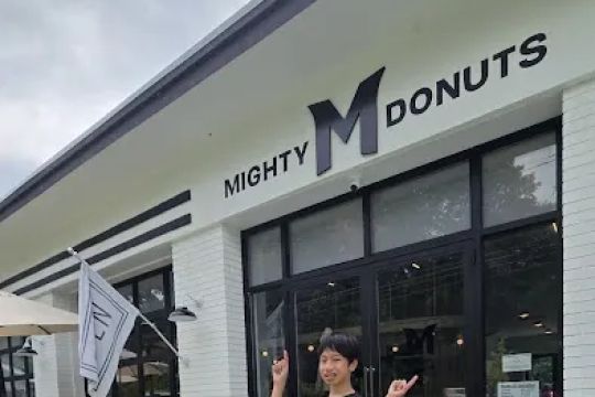 Mighty Donuts