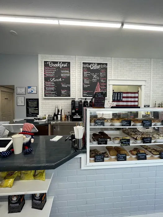 Frontline Cafe and Bakery Picture 7