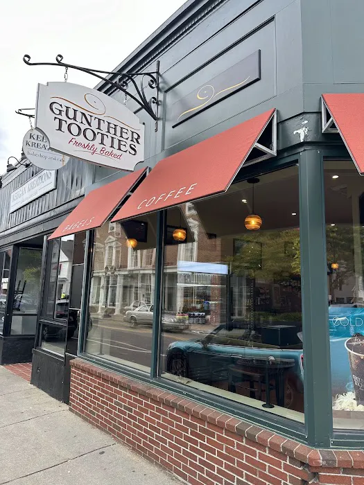 Gunther Tootie's Bagel Picture 5