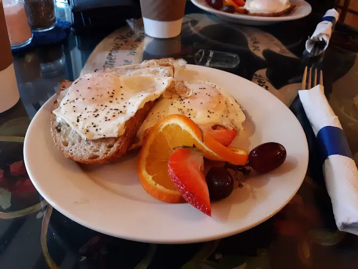 Yellow Deli Bakery Picture 4