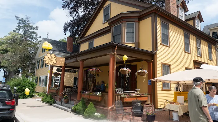 Yellow Deli Bakery Picture 9