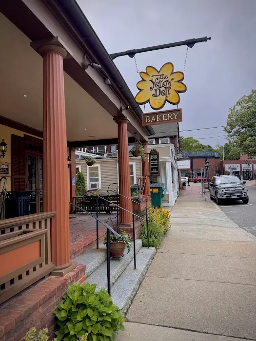 Yellow Deli Bakery Picture 10
