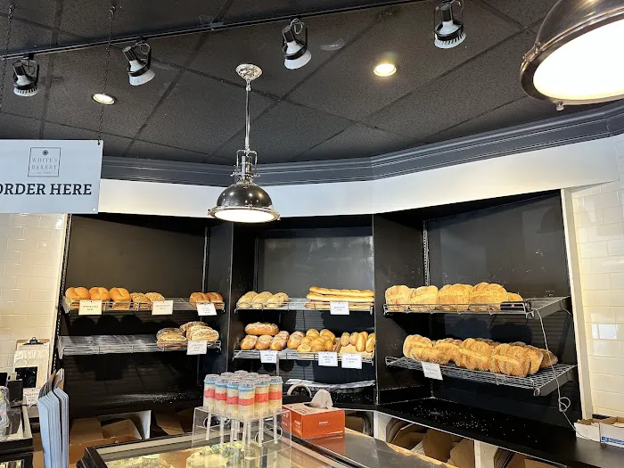 White's Bakery & Cafe Picture 4