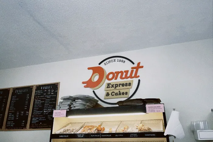 Donut Express & Cakes Picture 4