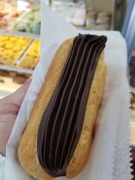 Guarino's Pastry Shop Picture 3