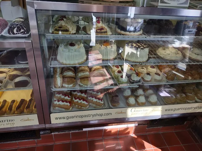 Guarino's Pastry Shop Picture 1