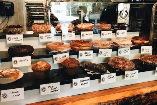 Roccos Doughnut Company