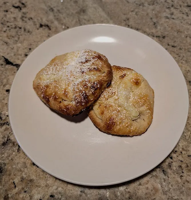 The Heart and Home Bakery Picture 3