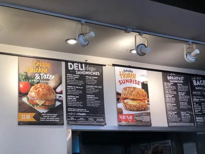 Bruegger's Bagels Picture 6
