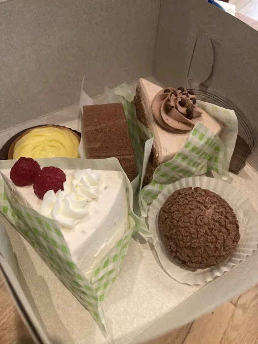 Buttercup Craft Bakery Picture 3