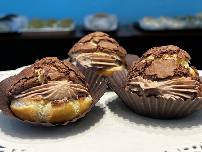 Buttercup Craft Bakery Picture 9