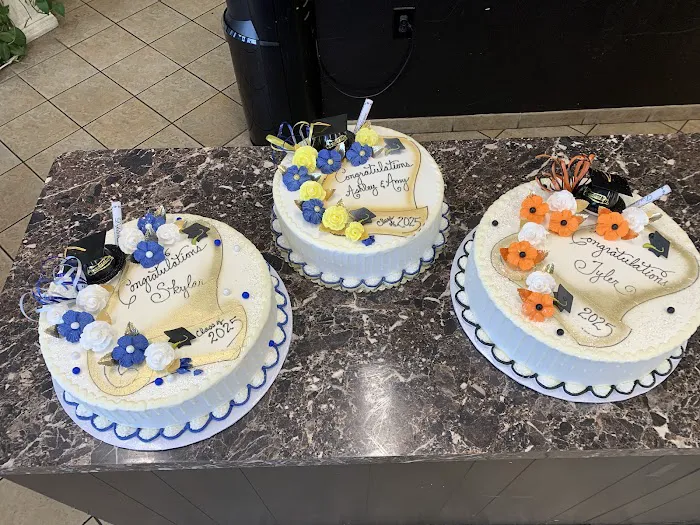 Greggory's Pastry Shop Picture 4