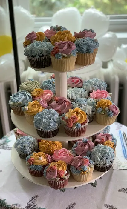 Greggory's Pastry Shop Picture 3