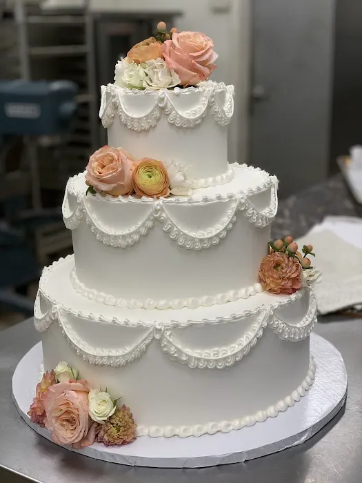 Greggory's Pastry Shop Picture 6