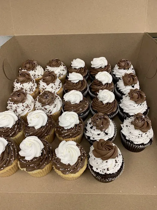 Greggory's Pastry Shop Picture 8