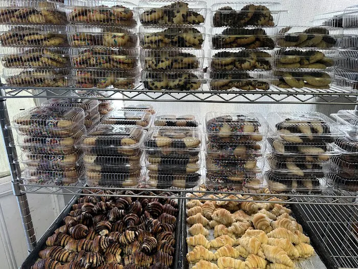 Oneg Heimishe Bakery Picture 9