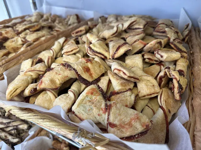 Oneg Heimishe Bakery Picture 10