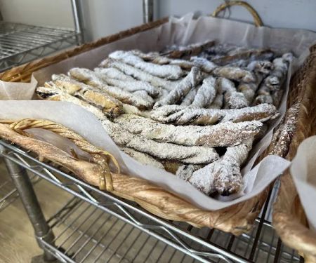 Oneg Heimishe Bakery