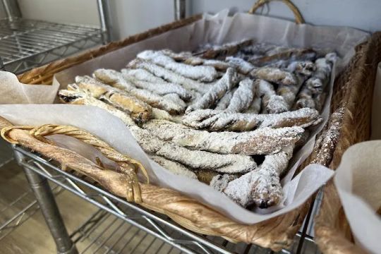 Oneg Heimishe Bakery