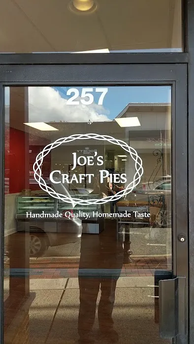 Joe's Craft Pies Picture 6