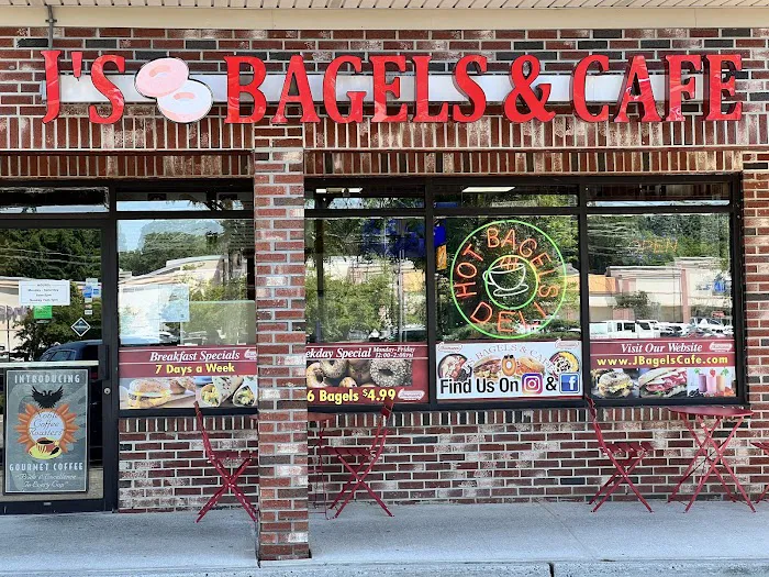 J'S BAGELS & CAFE Picture 1