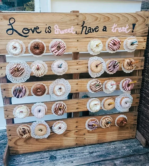 Shire Donuts - Dalton Picture 2
