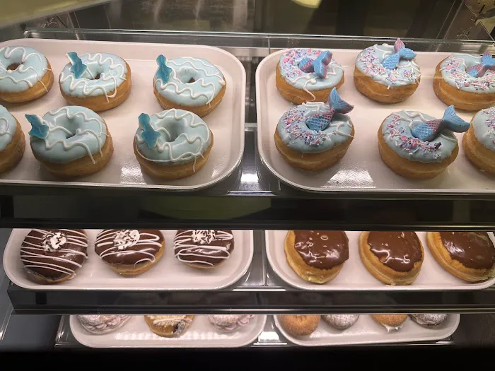 Shire Donuts - Dalton Picture 4