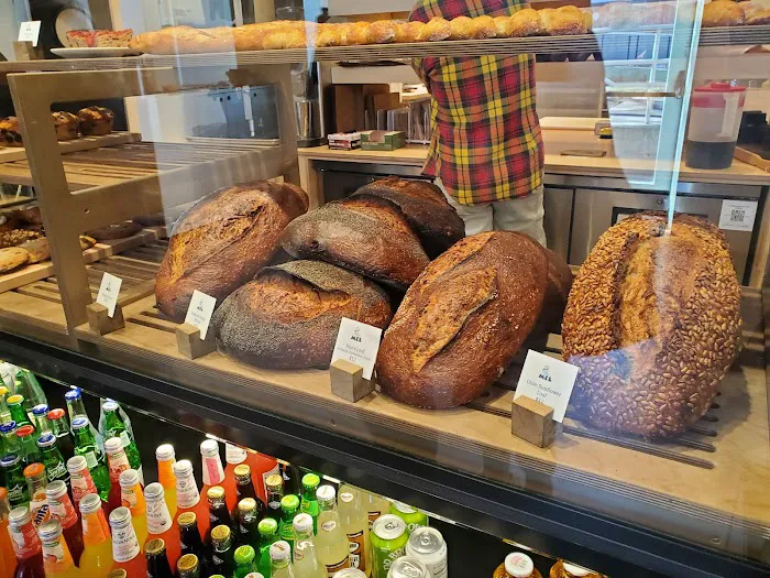 Mel The Bakery Picture 7