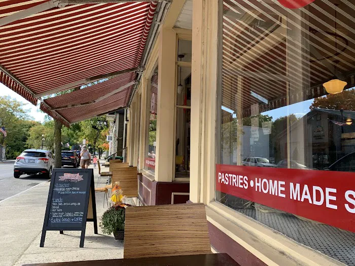 Filli's Deli And Jersey Baking Picture 6