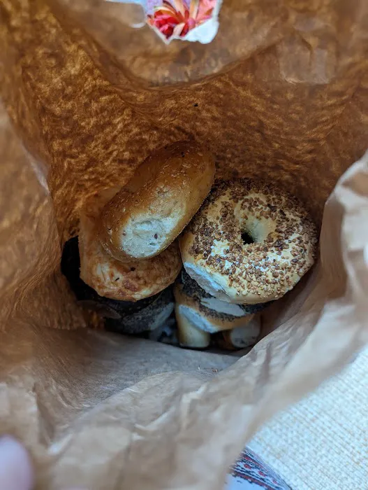 Bagel Shoppe Picture 5