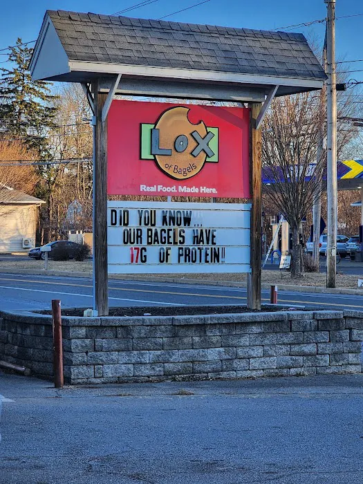 Lox of Bagels Picture 9