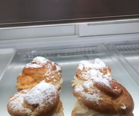 The Meltaway bakery