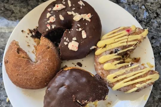 Willow Tree Donuts