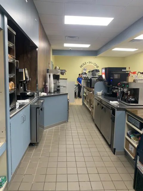 Hole In One Donuts and Coffee Rockland Picture 6