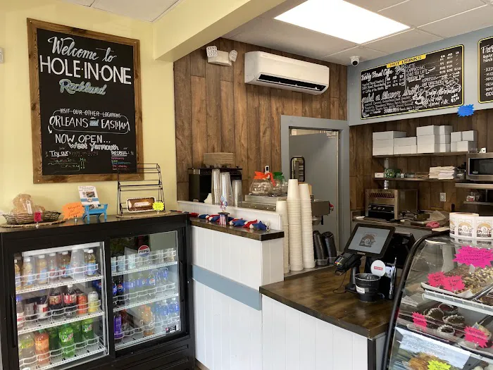 Hole In One Donuts and Coffee Rockland Picture 2