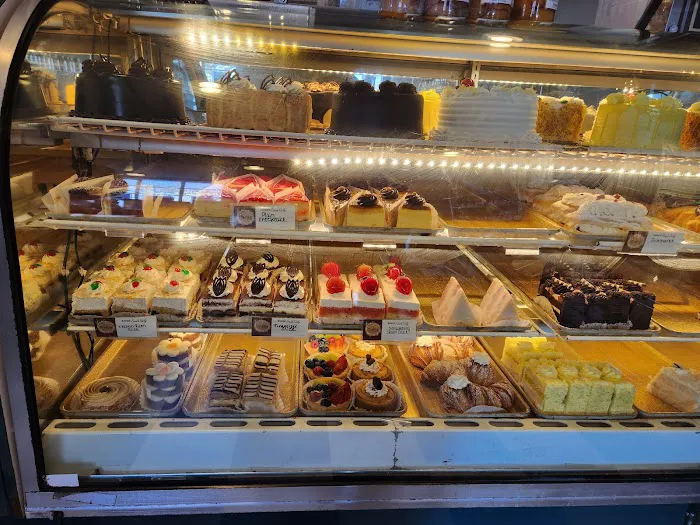 Montilio's Baking Company & Pizzeria Picture 6