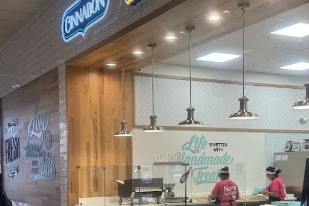 Cinnabon
