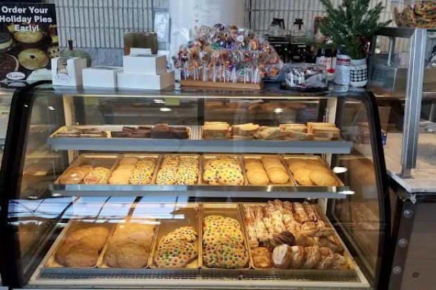 Montilio's Baking Company & Pizzeria