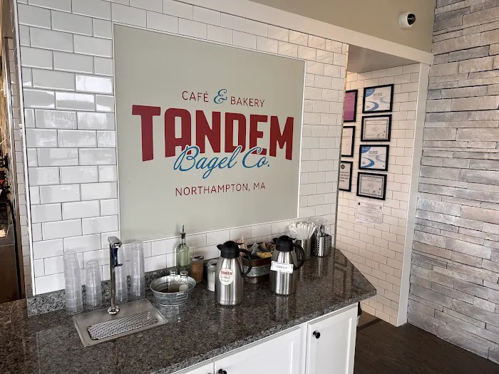 Tandem Bagel Company Picture 5