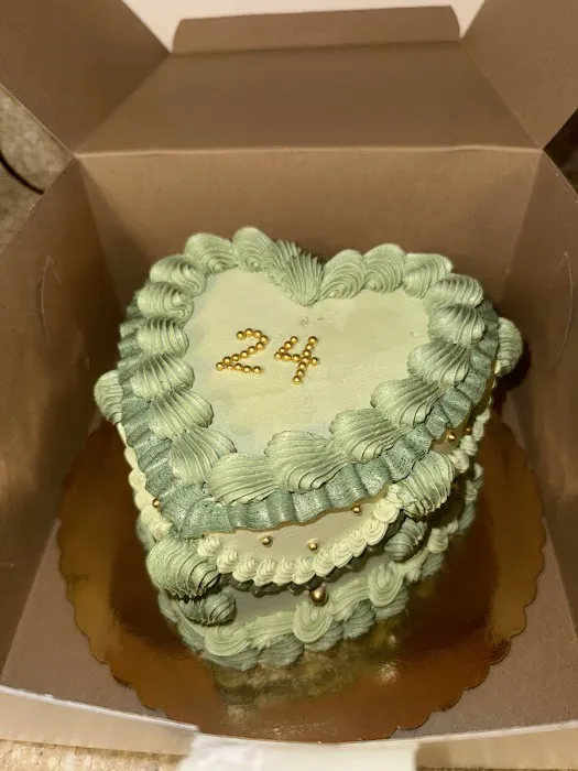 Carefree Cakery Picture 5