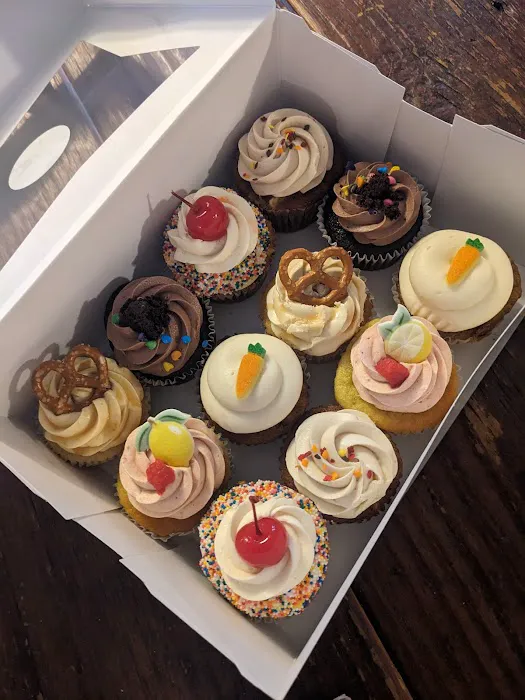 Carefree Cakery Picture 9
