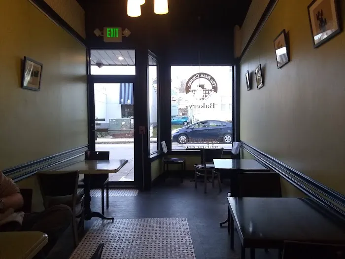 Bean Counter Bakery Cafe Picture 8