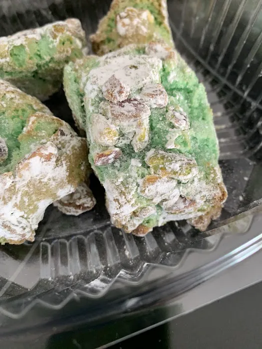 Gaetano's Bakery Picture 8